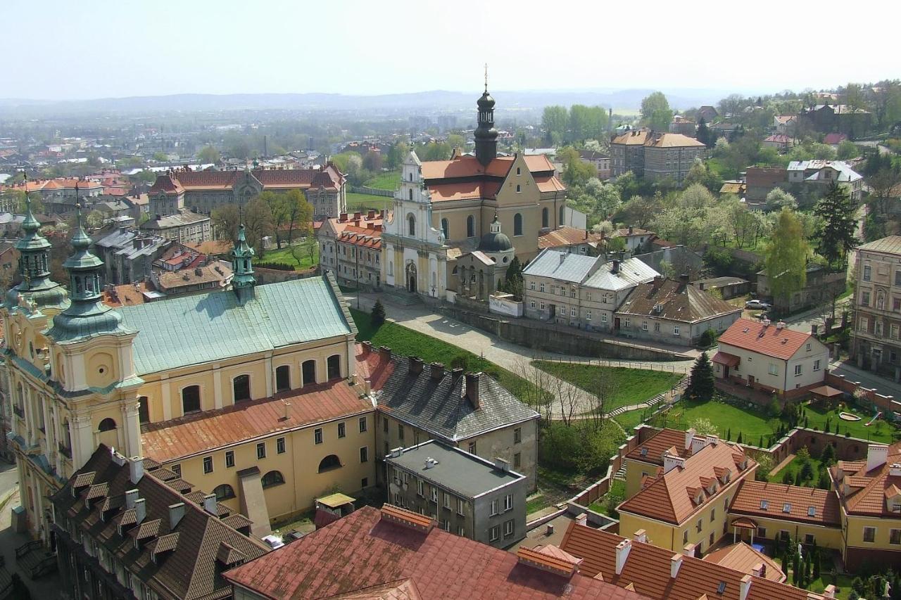 Noclegi PODZAMCZE PTTK Przemyśl Esterno foto